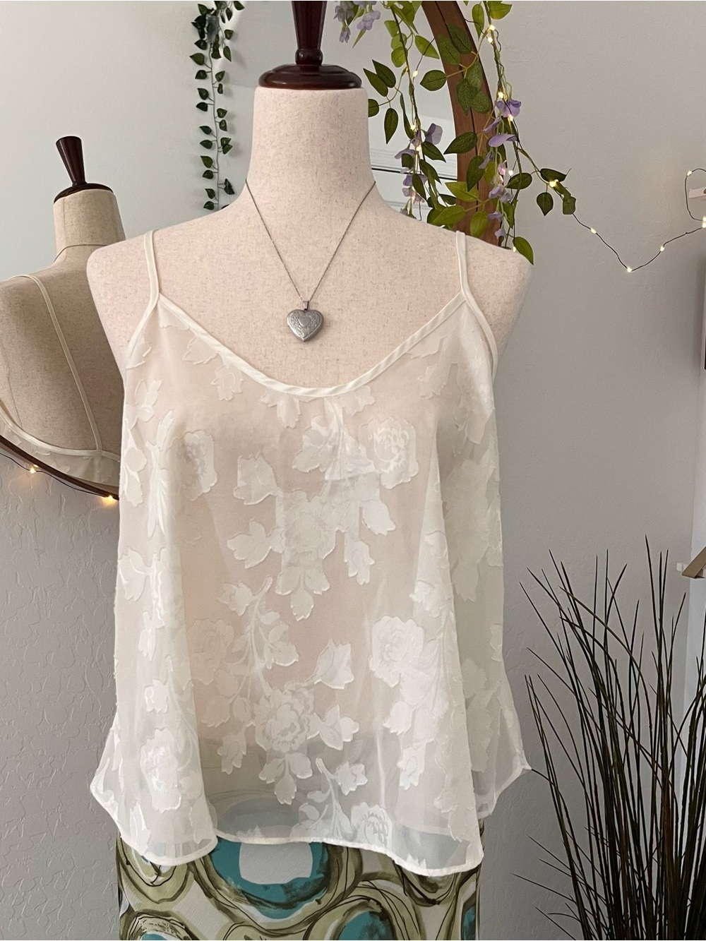 ✧ Porcelain Bloom ✧